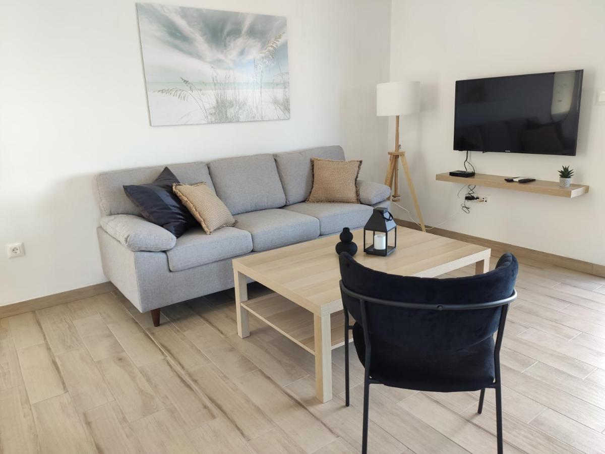 Apartmani Sara 2 Betina  Εξωτερικό φωτογραφία