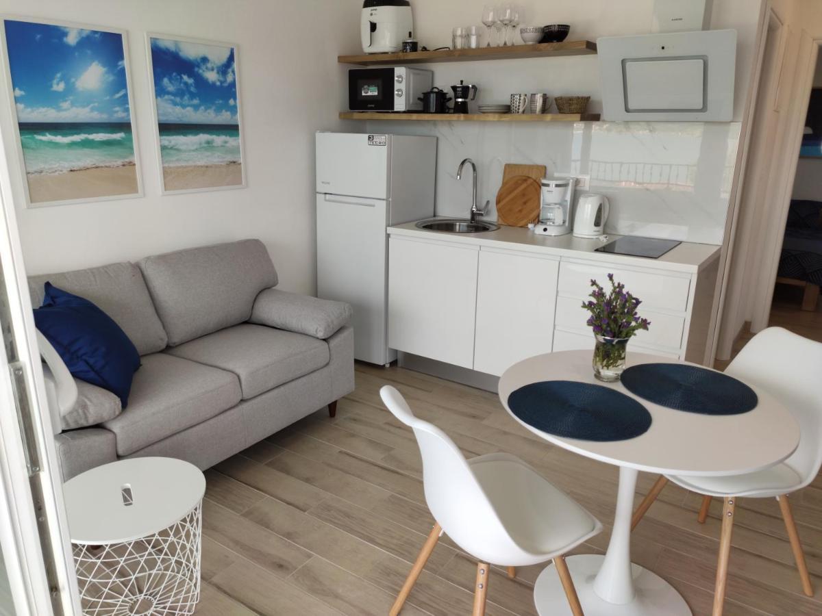 Apartmani Sara 2 Betina  Εξωτερικό φωτογραφία