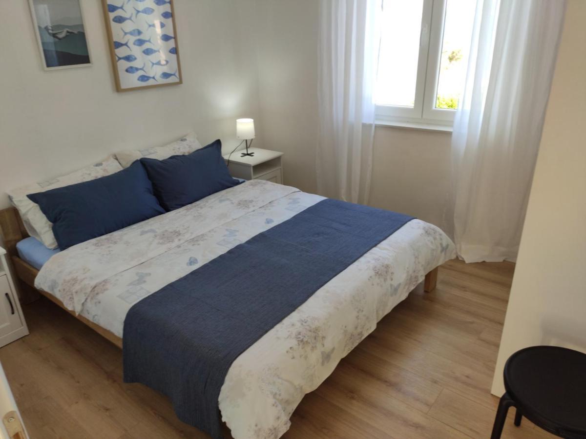 Apartmani Sara 2 Betina  Εξωτερικό φωτογραφία