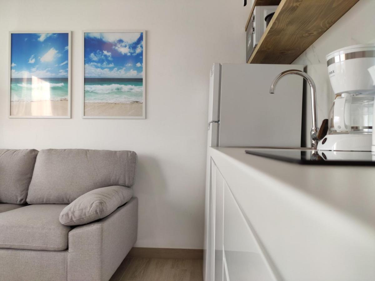 Apartmani Sara 2 Betina  Εξωτερικό φωτογραφία